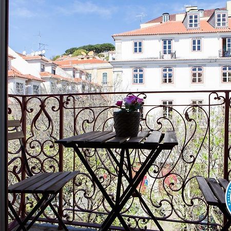 Apartmán Alfama Sophisticate Flat With Balconies 2Bedrs 2Baths & Ac In 19Th Century Building Historic Center Lisboa Exteriér fotografie