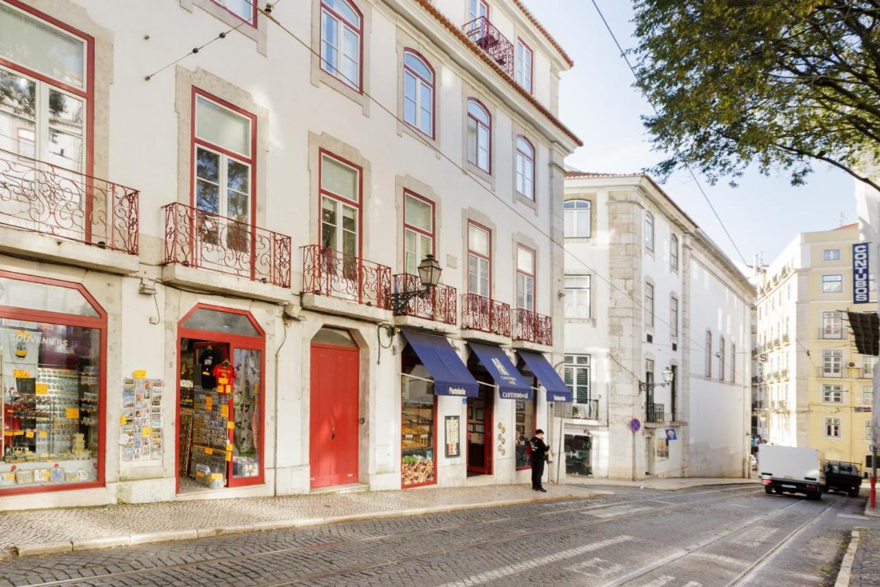 Apartmán Alfama Sophisticate Flat With Balconies 2Bedrs 2Baths & Ac In 19Th Century Building Historic Center Lisboa Exteriér fotografie